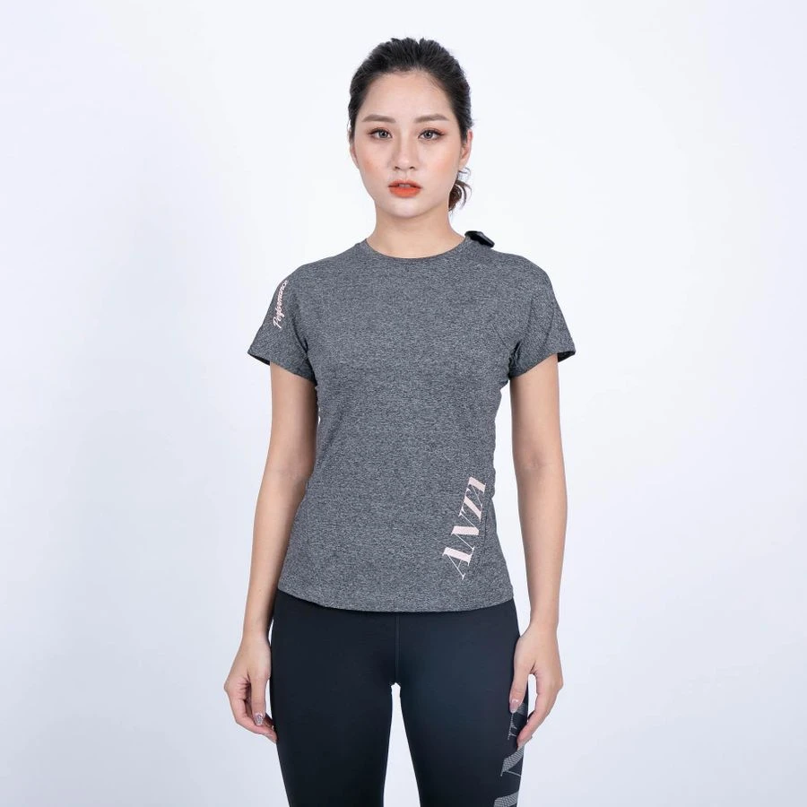Anta Women's T-Shirt